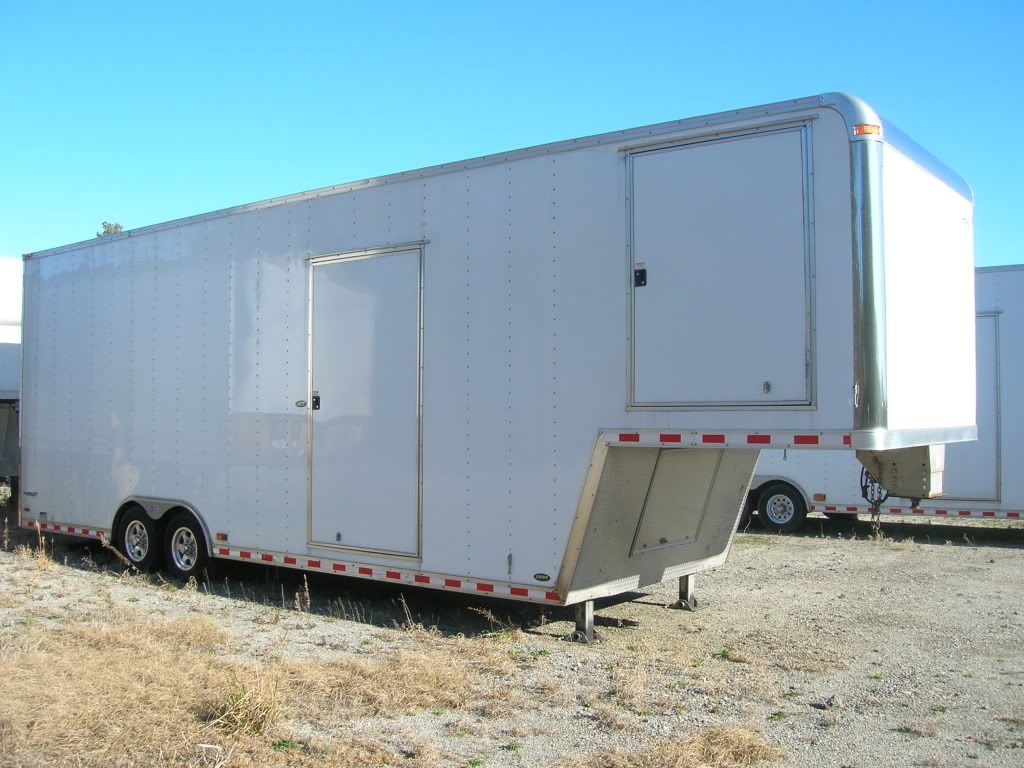 32' Pace enclosed 5th wheel 4x4 and OffRoad Forum